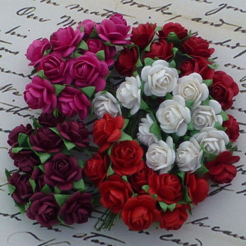 Розы микс 15 мм красные/бел./фуксия  (в уп. 50 шт.) SAA-253.2 в магазине Арт-Леди